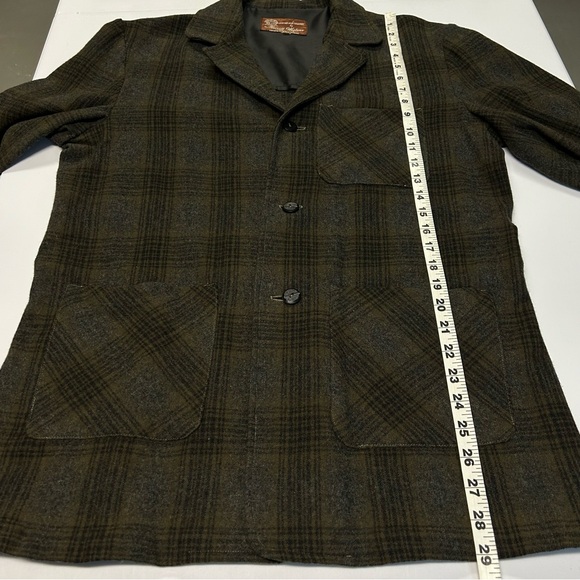 Vntg Womens Field Jacket Size L 100% Wool Buttons Plaid Shacket Grannycore - Picture 11 of 12